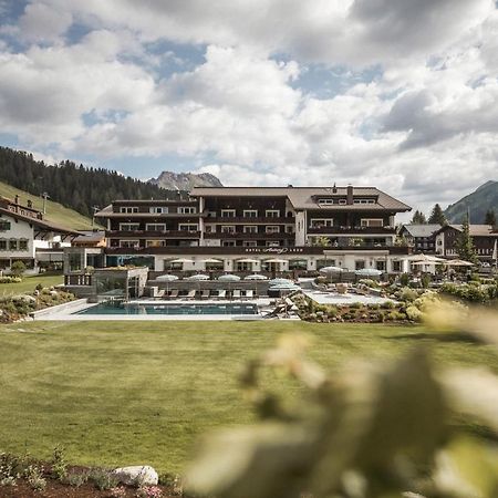 Hotel Arlberg Lech ภายนอก รูปภาพ