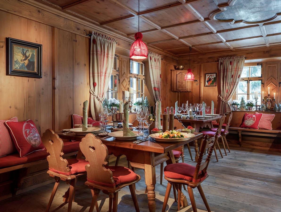 Hotel Arlberg Lech ภายนอก รูปภาพ
