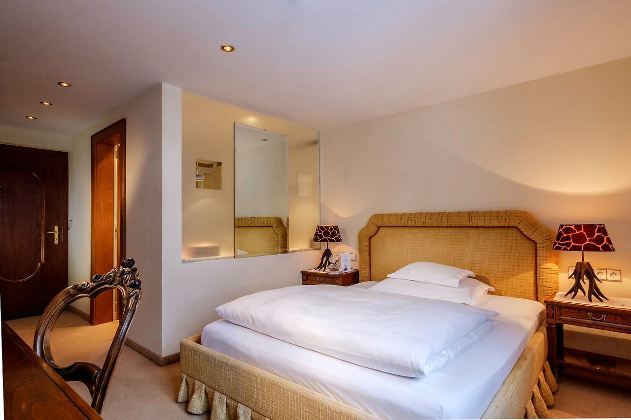 Hotel Arlberg Lech ภายนอก รูปภาพ